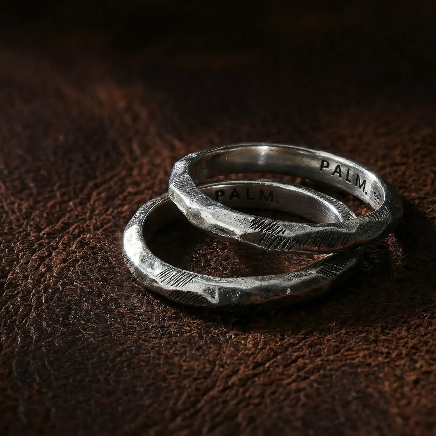 TWIN RING.
