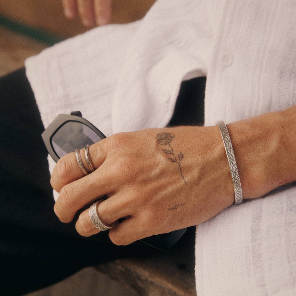 EARTH CUFF. - 925 Silver Bangle Bracelet 5mm - PALM. | Handcrafted Jewelry-