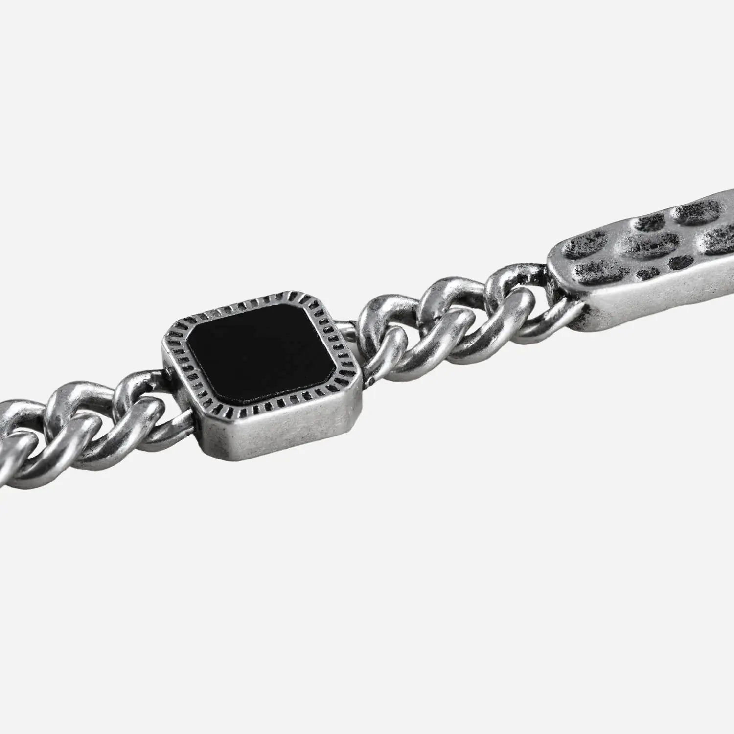 MAGNA ARMBAND.