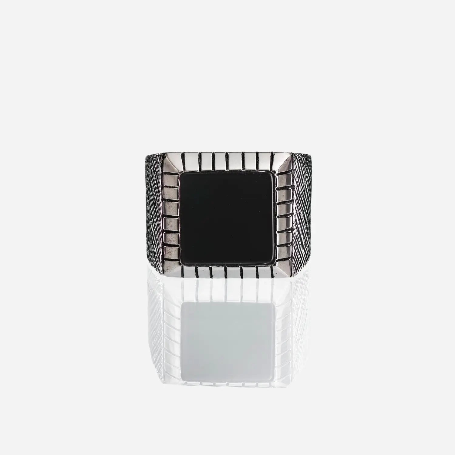 Stijlvolle zilveren herenring met onyx steen – ONYX RING van PALM. Jewelry