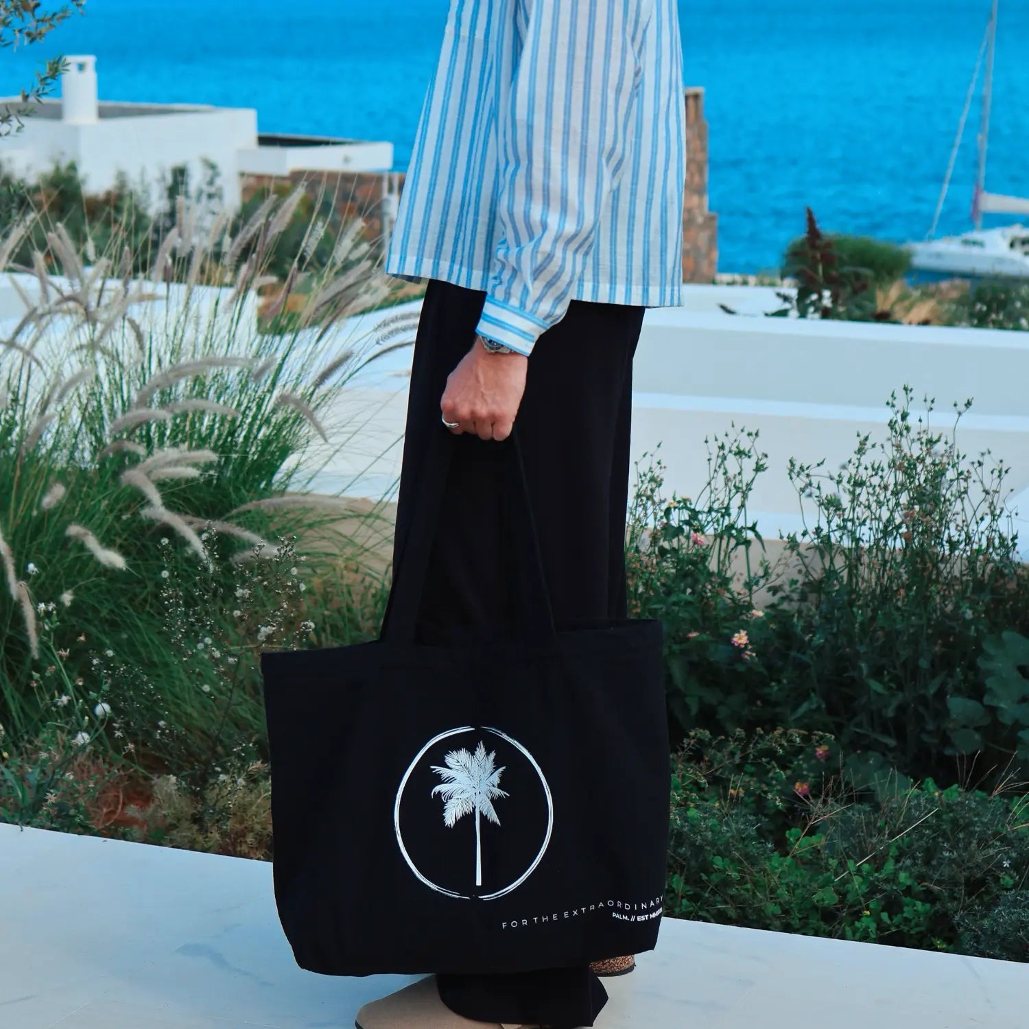 PALM TOTE BAG.