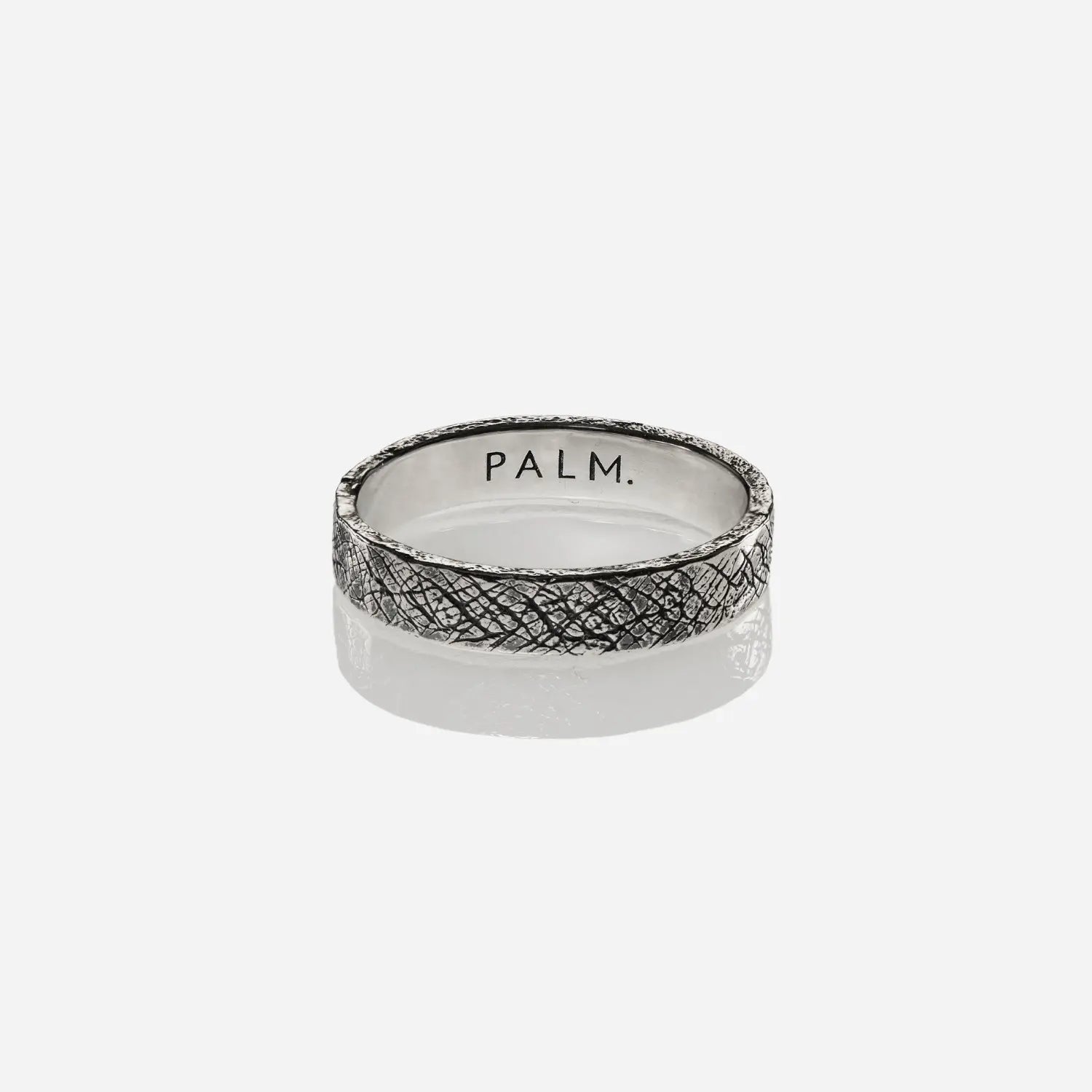 Minimalistische zilveren herenring – NOX RING MEDIUM, handgemaakt door PALM. Jewelry