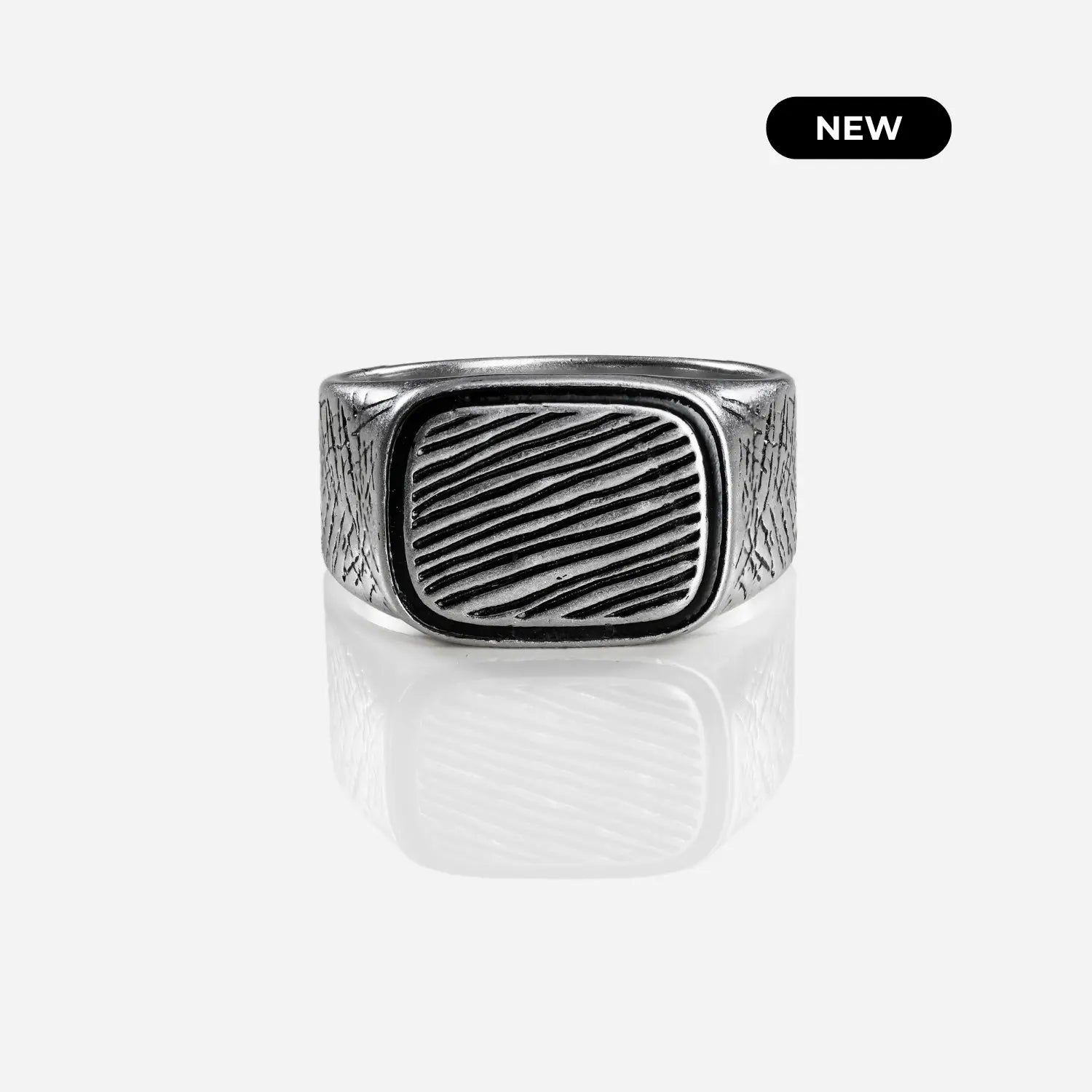 OMEGA RING. – Elegante Zilveren Ring voor Mannen met Uniek Design